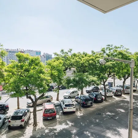 Ajayu - 1 Bedroom In Avenidas Novas 아파트 리스본